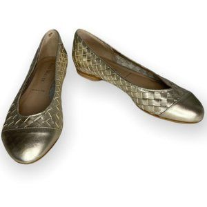 Chic Gold Woven Flats